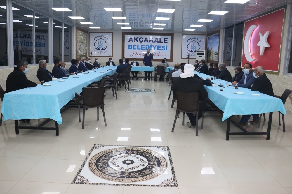 Yalçınkaya muhtarlarla buluştu