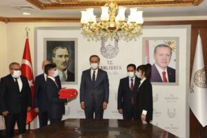 81 genç 81 bayrak devir teslimi Şanlıurfa’da gerçekleşti