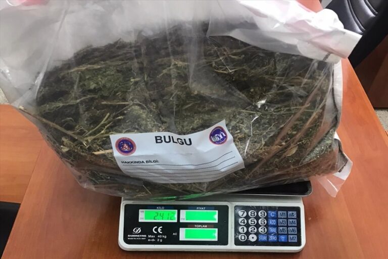 Şanlıurfa’da Hudut kartalları kaçakçılara geçit vermiyor