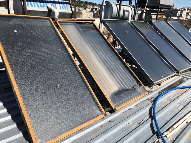 Şanlıurfa’da sert rüzgar nedeniyle çatılar uçtu