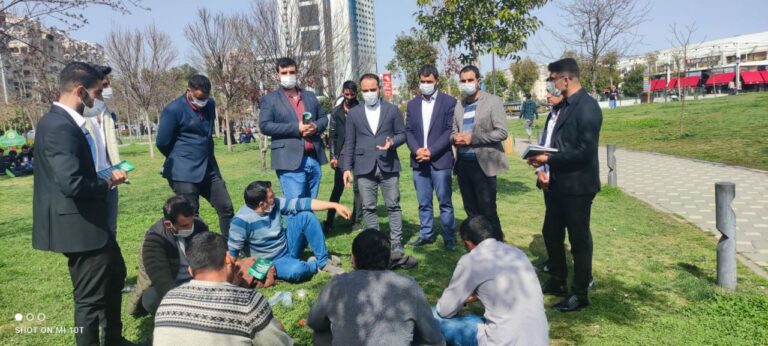 Urfa’da; Gelecek Partili Gençler Sahada Dert Dinliyor!