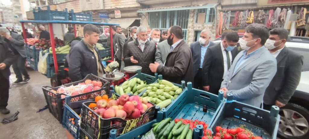 Dr.Yeşil Suruç’ta Esnafı dinledi.