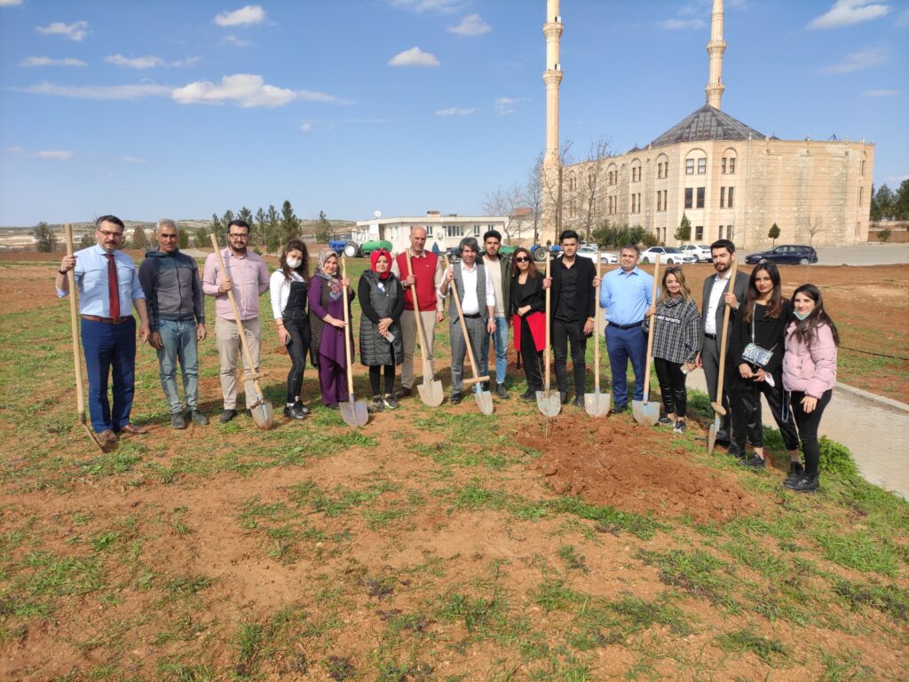 Deva Partisi’nden kadınlar gününde anlamlı hareket