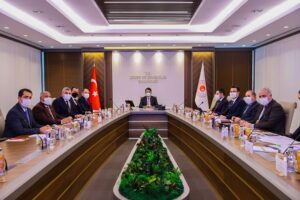 Bakan Kurum’dan Ceylanpınar’a destek