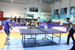 Haliliye Belediyesi masa tenisi ligi başladı
