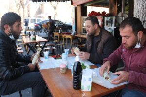 Şanlıurfa’da Ciğerci esnafının yüzü güldü