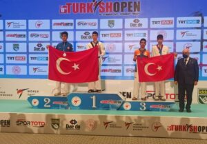 Şanlıurfa’yı temsil eden sporcu madalya ile döndü