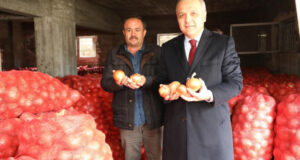 TMO, çiftçinin elinde kalan patates ve kuru soğanı maliyet fiyatına satın almaya başladı