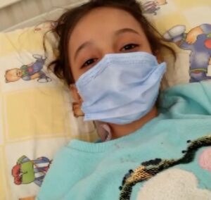 “Ölmek istemiyorum” diyerek ilik nakli için yardım istedi