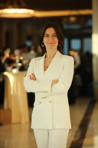 Urfalı İhtiyaç sahibi ailelere çocuk devam sütü yardımı