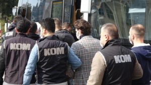 Suç örgütü operasyonunda 11 kişiye adli kontrol