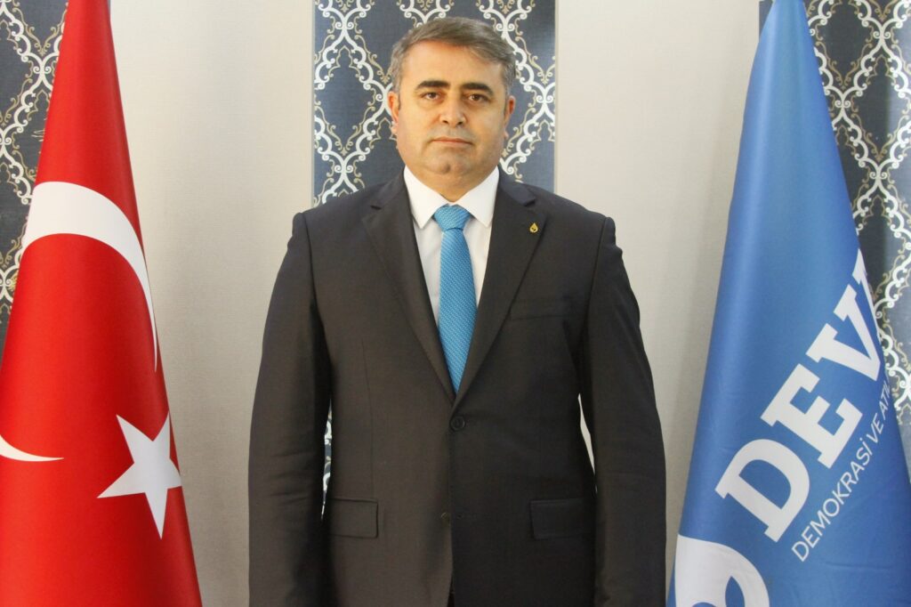 Başkan Tüysüz : “ 11 Nisan, Destansı Bir Haykırıştır ”