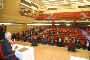 Büyükşehir meclisinde çalışmalar sürüyor