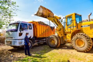 Ceylanpınar ilçe kırsalında temizlik seferberliği
