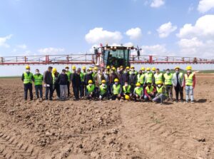 Ceylanpınar’da “Kendi yürür İlaçlama Makinesi” kursu verildi