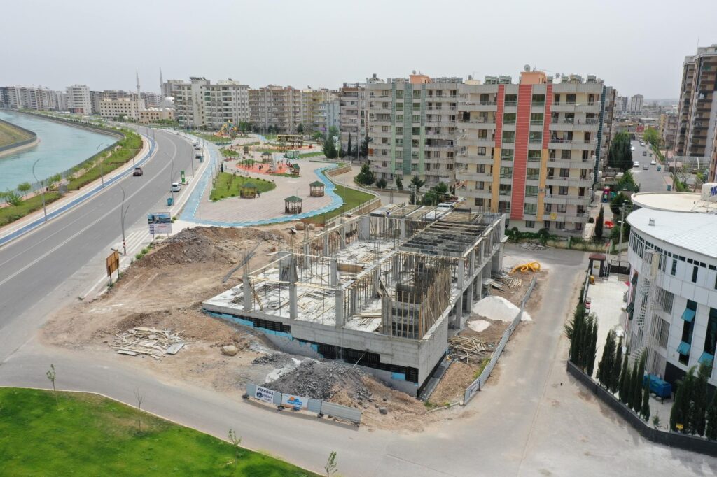 Göbeklitepe Kültürevi inşaatı hızla yükseliyor