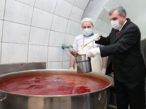 İftar öncesi aşevine ziyaret