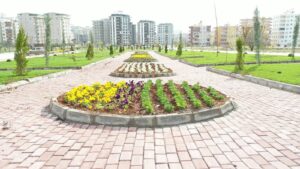 Karaköprü’de yeşil alanlar artıyor