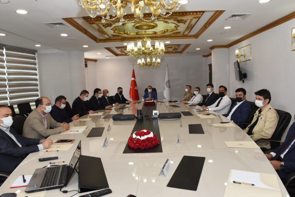 Vali Abdullah Erin’in Kaymakamlarla Ramazan Tedbirlerini Değerlendirdi