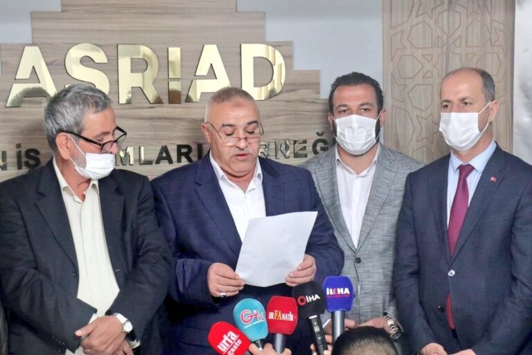 Şanlıurfa’da 104 emekli amirale tepkiler sürüyor