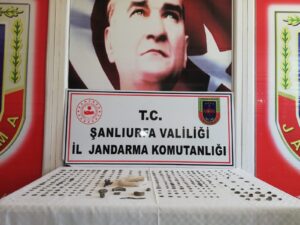 Şanlıurfa’da Roma Dönemi’ne ait 523 adet tarihi eser ele geçirildi