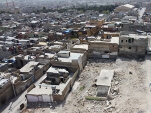 Şanlıurfa’nın Osmanlı mahallesinde yol yapım çalışmaları aralıksız devam ediyor