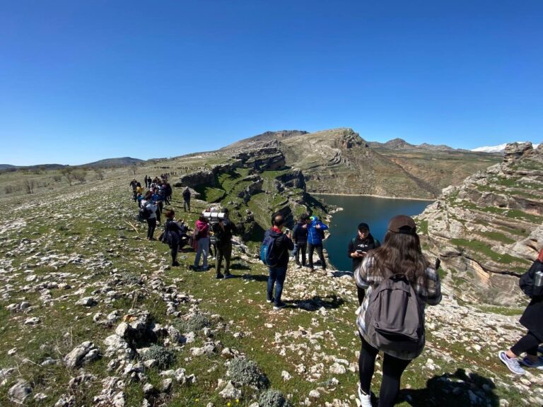 Siverek’te Sinema oyuncusu Yılmaz Güney anısına doğa yürüyüşü düzenlendi