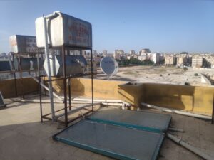 Şanlıurfa’da şiddetlli rüzgar çatıları uçurdu