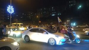 Şanlıurfa’da yasağa rağmen Beşiktaş’ın şampiyonluğu kutlandı