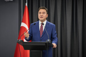Ali Babacan ‘Ülkemizi suç örgütleri arasında bölüştürenlerin hevesini kursaklarında bırakacağız’