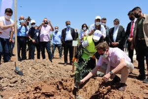 AB Büyükelçi Nikolaus Meyer-Landrut, Şanlıurfa’da ağaç dikti