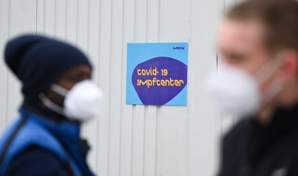 Almanya’da son 24 saatte korona virüsten 284 ölüm