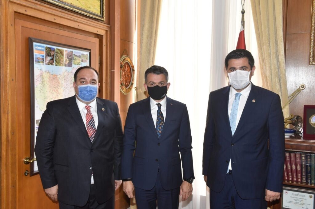 Bakan Pakdemir’ye “Viranşehir” sunumu