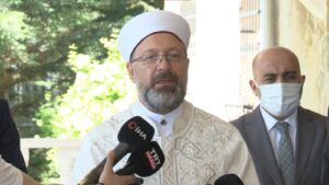 Diyanet İşleri Başkanı Erbaş: “Bütün inançlarda masum insanları öldürmek yasaktır”