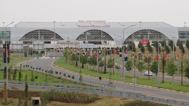 Diyarbakır Havalimanı, ana pistte bakım onarım çalışması nedeniyle 24 Haziran’a kadar kapatılacak