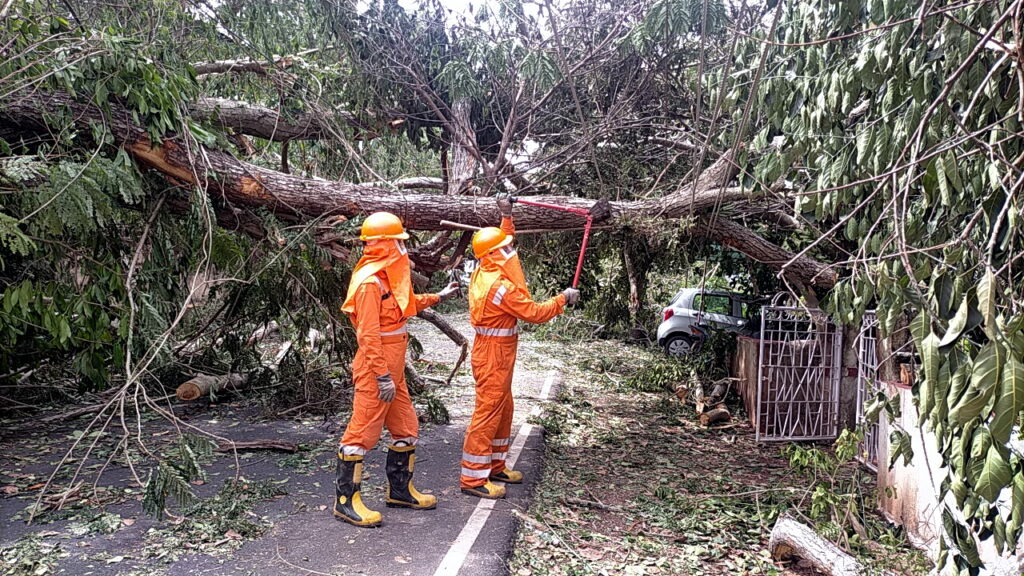 Hindistan’ı Tauktae fırtınası vurdu: 20 ölü
