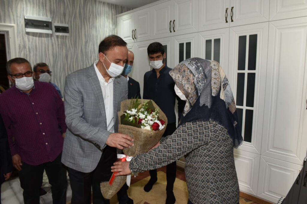 Şanlıurfa Valisi Erin’den Anneler Günü ziyareti