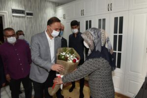 Şanlıurfa Valisi Erin’den Anneler Günü ziyareti