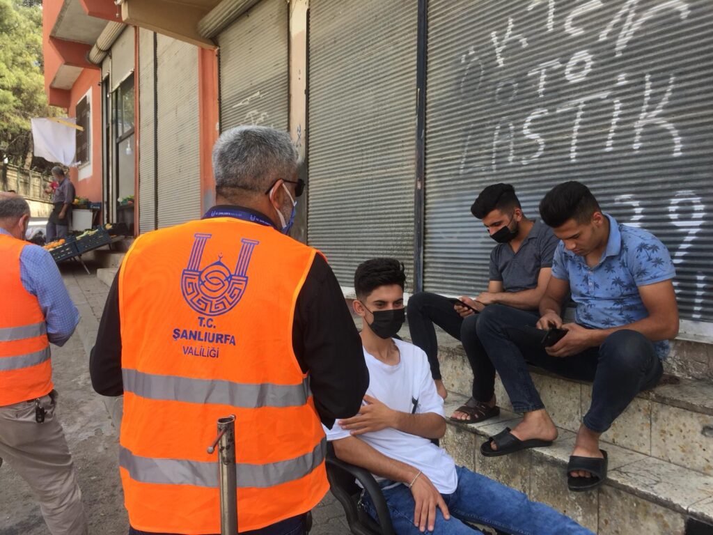 Şanlıurfa’da Kovid-19 tedbirlerini ihlal eden 108 kişiye para cezası