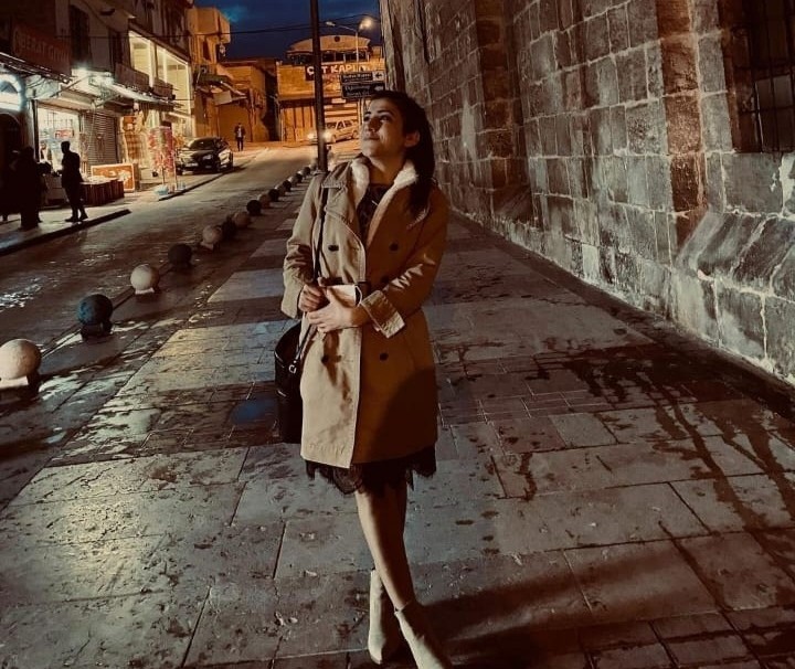 Şanlıurfa’da 4’üncü kattan düşen stajyer avukat hayatını kaybetti