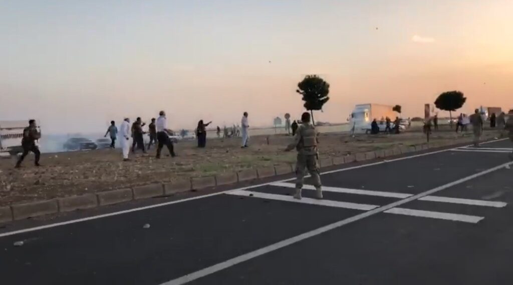 Şanlıurfa’da Koyun otlatma kavgası kamerada