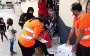 Şanlıurfa’da Kuveytli Hayırseverlerden 700 Gıda Kolisi