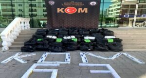 Şanlıurfa’da nargile tütünü ile kaçak sigara ele geçirildi