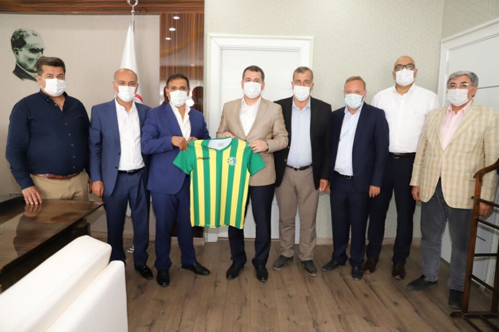 Şanlıurfaspor yönetiminden Baydilli’ye teşekkür ziyareti