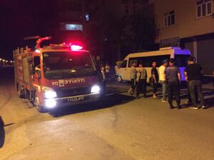 Siverek’te park halindeki minibüs kundaklandı