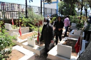 Rizeli şehidin Şanlıurfa’daki kabrine 60 yıl sonra kavuştular