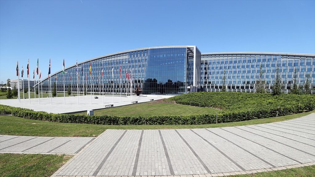 NATO Zirvesi başladı