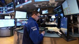 Küresel piyasalar NATO Zirvesi’nin ardından karışık seyrediyor