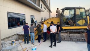 Ceylanpınar’da toprağın altında kalan 2 işçi kurtarıldı