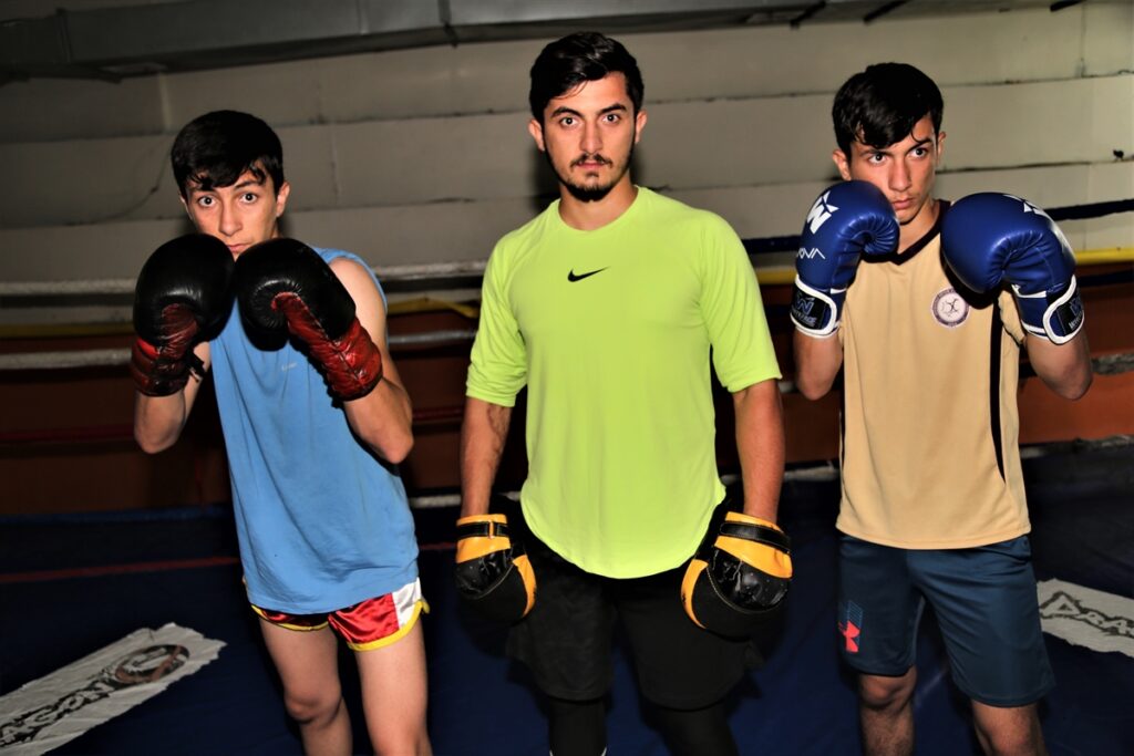Şanlıurfalı 4 kardeş kick boksta büyük başarılar peşinde
